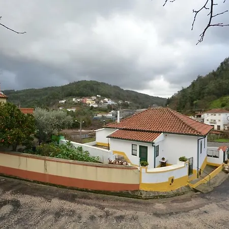 Vendégház Casa Ferreira *